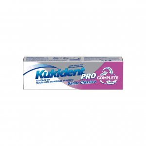 Kukident Pro Complete Creme Clássico para Próteses Dentárias 70g 